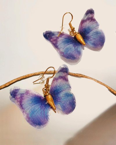 گوشواره پریاس